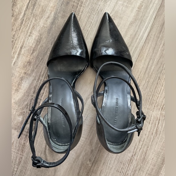 Alexander Wang Emma High Gloss Ankle Strap Pointed Toe Stilettos Pump Black SZ37 - Picture 5 of 7